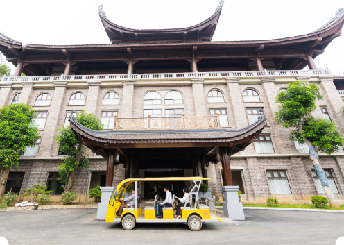 Cruise ticket + Electric car to Ba Sao Pagoda